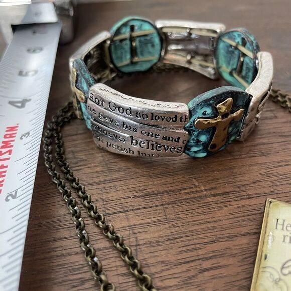 Christian Necklace and Bracelet - Picture 3 of 4